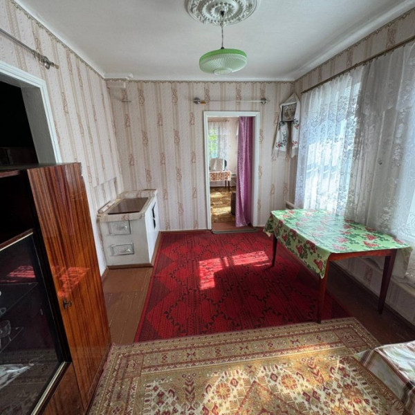 Фото Продам дом в Станице Луганской (р-н кв. Молодежный), площадь 80 кв.м