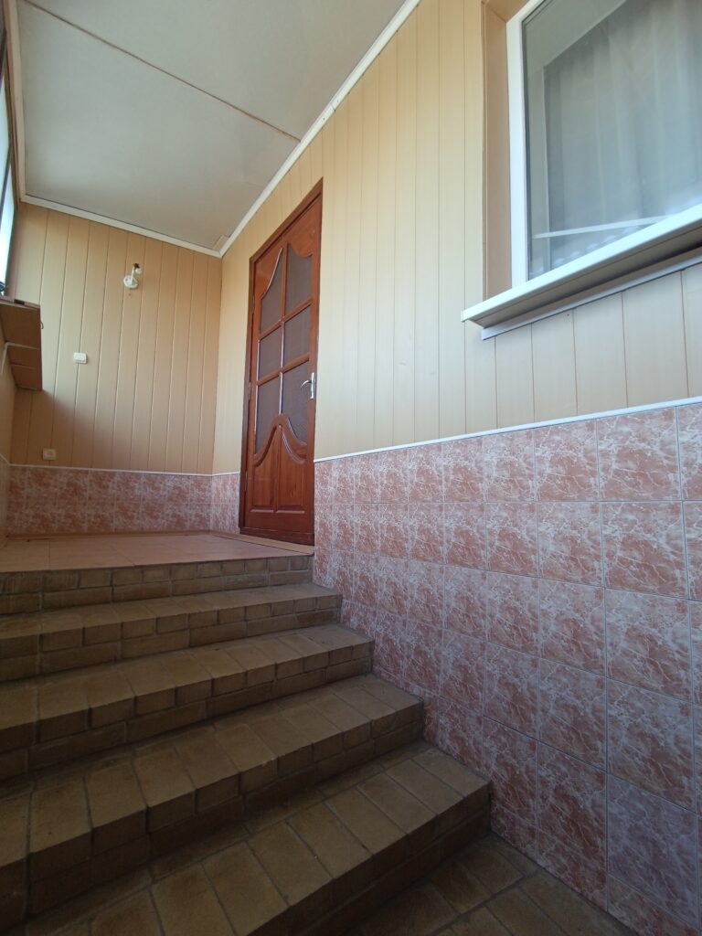 Фото № 927 Продается 2-х этажный дом по ул. Попова