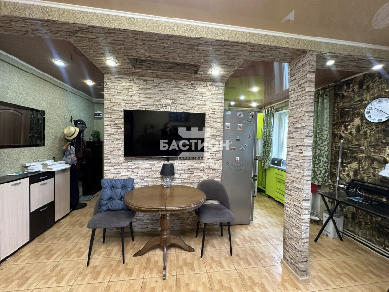 4-х комнатная квартира, ул. Гмыри 28Г, ID: 2313283