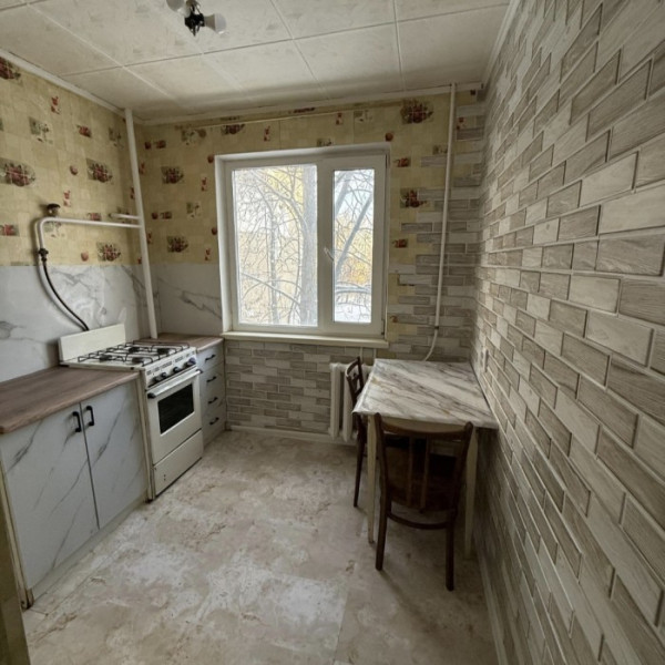 Продам 1-комн квартиру в г.Луганск кв. Шевченко