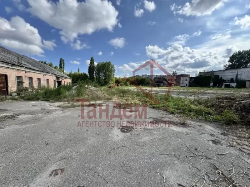 Фото Здание 550м2 на территории завода Ленина - Объект №494