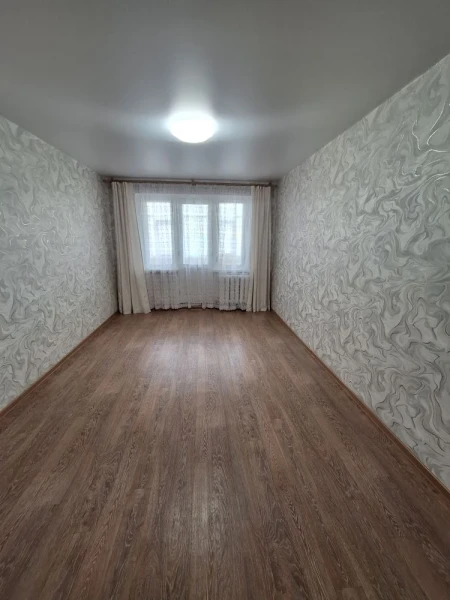 Фото Продаётся 3-комнатная квартира в городе Стаханов, ул. Карбышева, д. 6