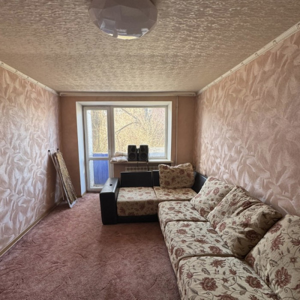 Продам 1к квартиру по ул. Кирова,2/5эт