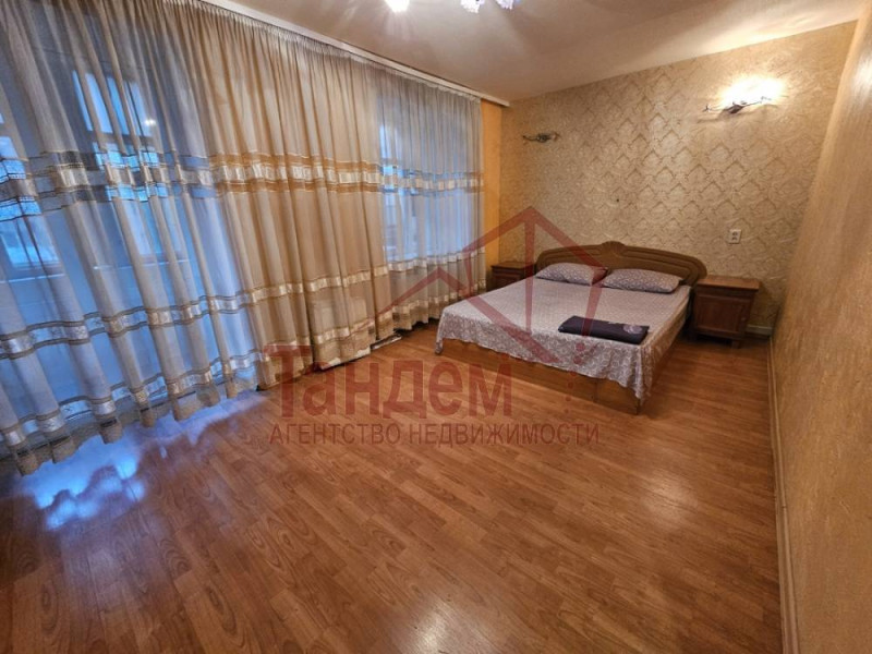 Фото Продажа квартиры в центре Луганска - Объект №226