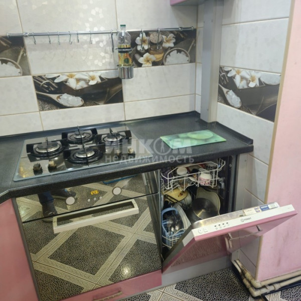 Фото Продам 2к ВВАУШ с А. О.