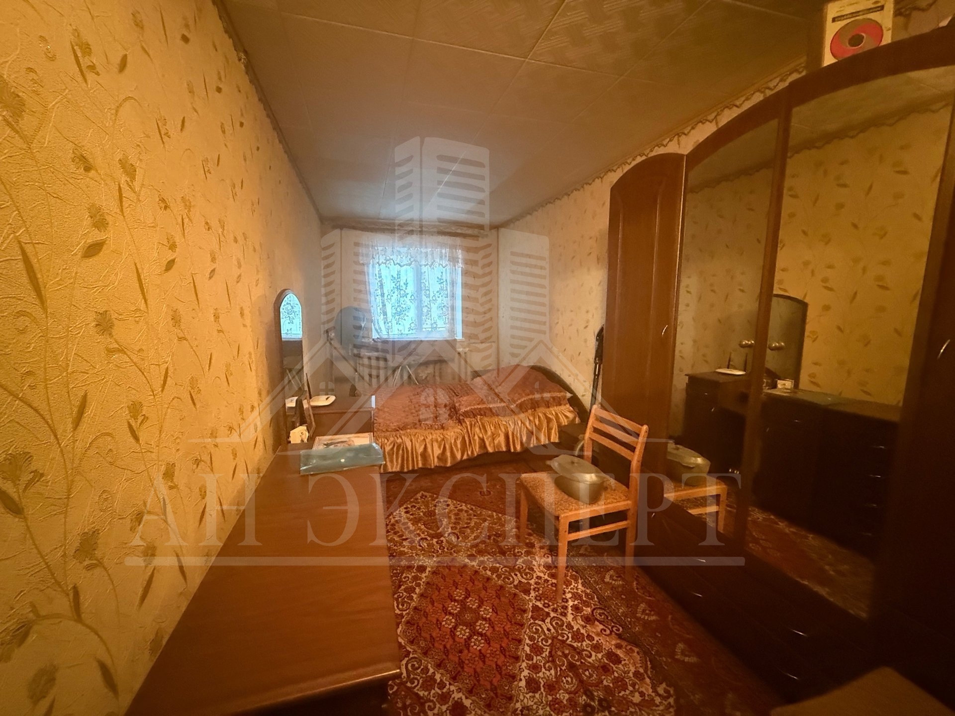 Фото Сдам 3-х комнатную квартиру на длительный срок (Стаханов, ул. Хруничева, д. 19)