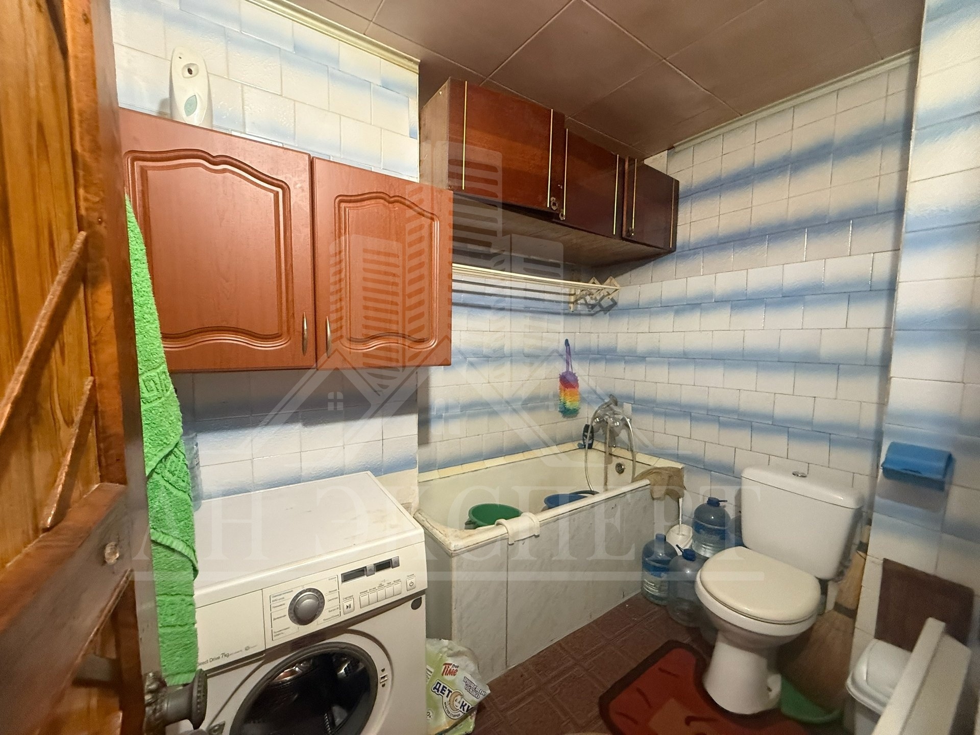 Фото Сдам 3-х комнатную квартиру на длительный срок (Стаханов, ул. Хруничева, д. 19)