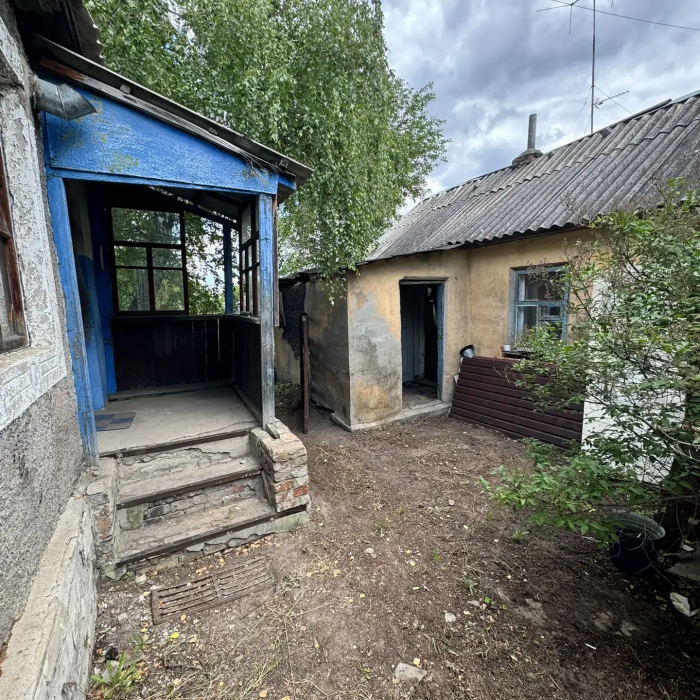 Фото Продам дом в Станице Луганской (ул. Красногвардейская).