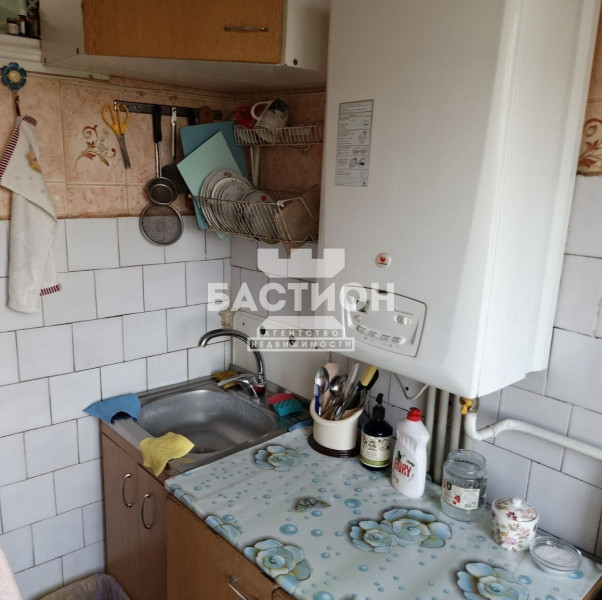Фото 3-х комнатная квартира, городок ЛНАУ, 26 ID:1962825