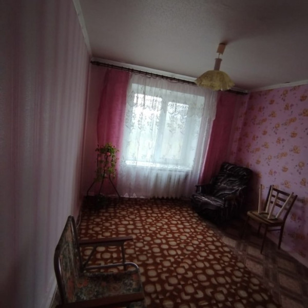 Фото № 6452 Продам 4х комн. квартиру по ул. Дунауйварошской