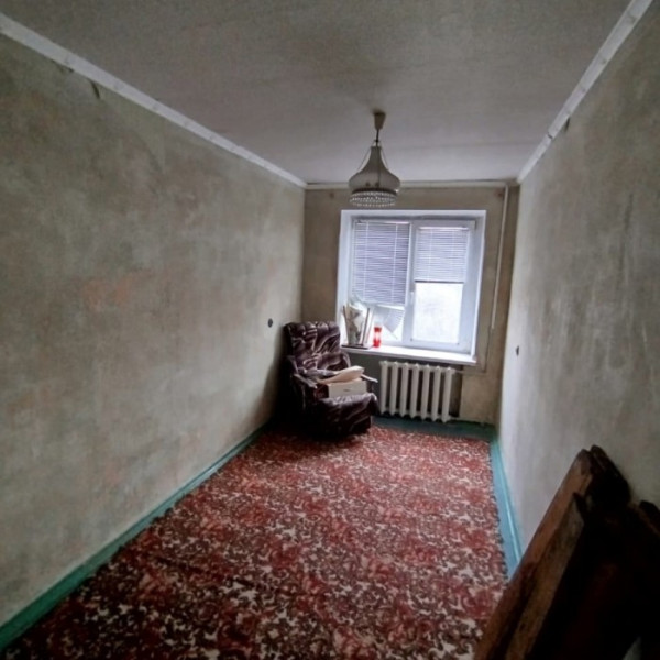 Фото № 6452 Продам 4х комн. квартиру по ул. Дунауйварошской