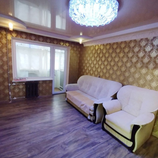 Фото Продам 2-х комнатную квартиру на кв. Комарова