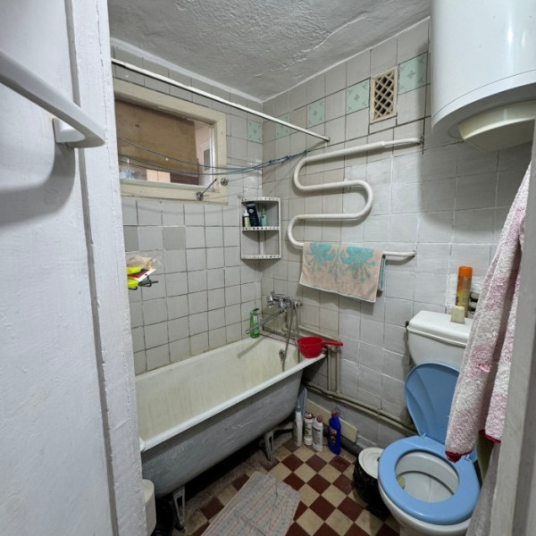 Фото Продам 2-комн квартиру в г. Луганск кв. Шевченко