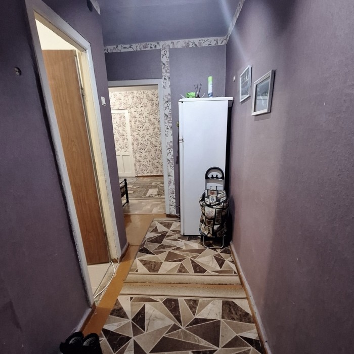 Фото Продам 2к квартиру по ул. Челюскинцев 2/4эт 47м2