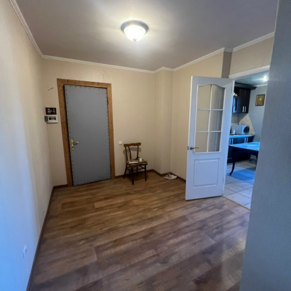 Фото № 6795 Продам 2х комн. квартиру в р-не маг. "Виссон"