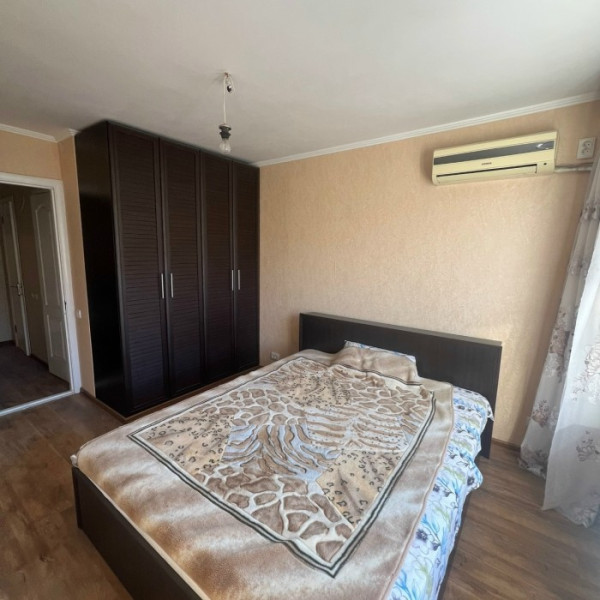 Фото № 6795 Продам 2х комн. квартиру в р-не маг. "Виссон"