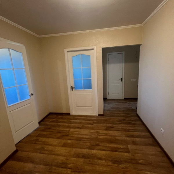 Фото № 6795 Продам 2х комн. квартиру в р-не маг. "Виссон"