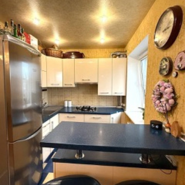 Фото Продам 2к квартиру на Городке Пархоменко