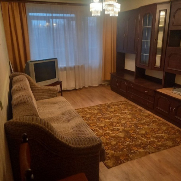 Фото Продаётся 3- х комнатная квартира на кв. 30 лет Победы 3/5 эт.