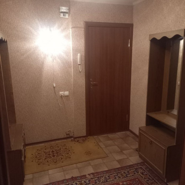 Фото Продаётся 3- х комнатная квартира на кв. 30 лет Победы 3/5 эт.