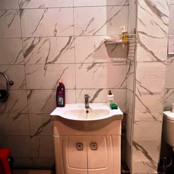 Фото № 3661 Продам действующий салон красоты в р-не пр. Ленина