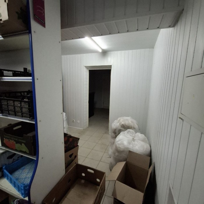 Фото Сдам в аренду магазин 220 кв. м. общ. пл. в Каменнобродском р-не, по улице Весёлогоровской