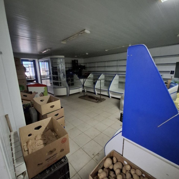 Фото Сдам в аренду магазин 220 кв. м. общ. пл. в Каменнобродском р-не, по улице Весёлогоровской