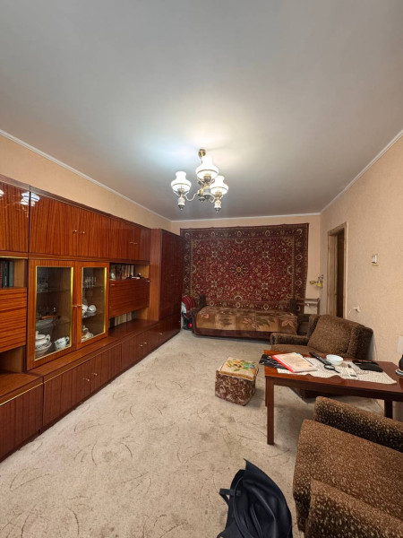 Фото 2-х комнатная квартира кв. Комарова