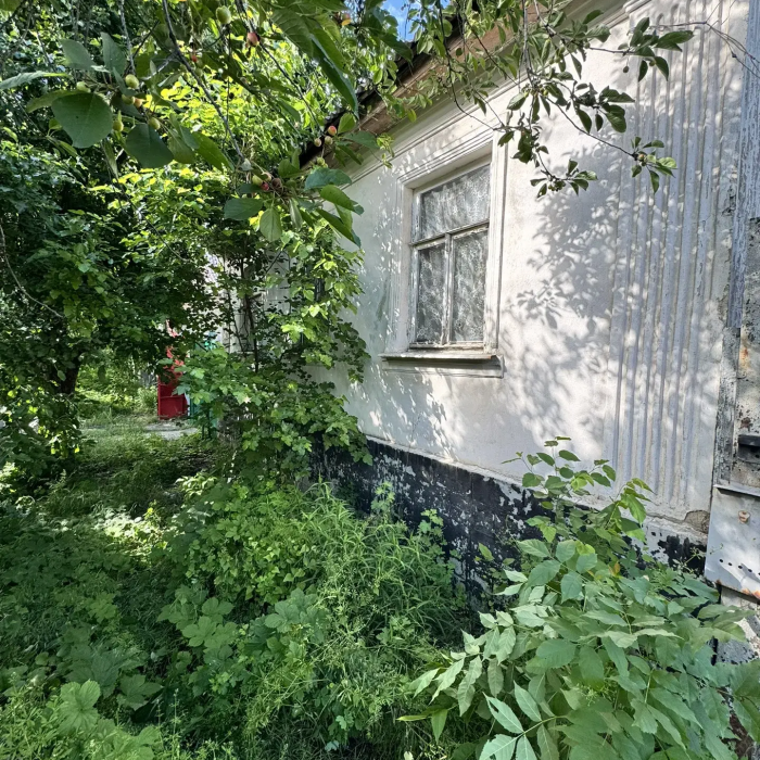 Фото Продам дом в г. Луганске по ул. Оборонная (район гостиницы Турист).