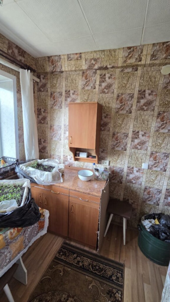 Фото 1-к квартира р-н СШ16 г.Алчевск#1581