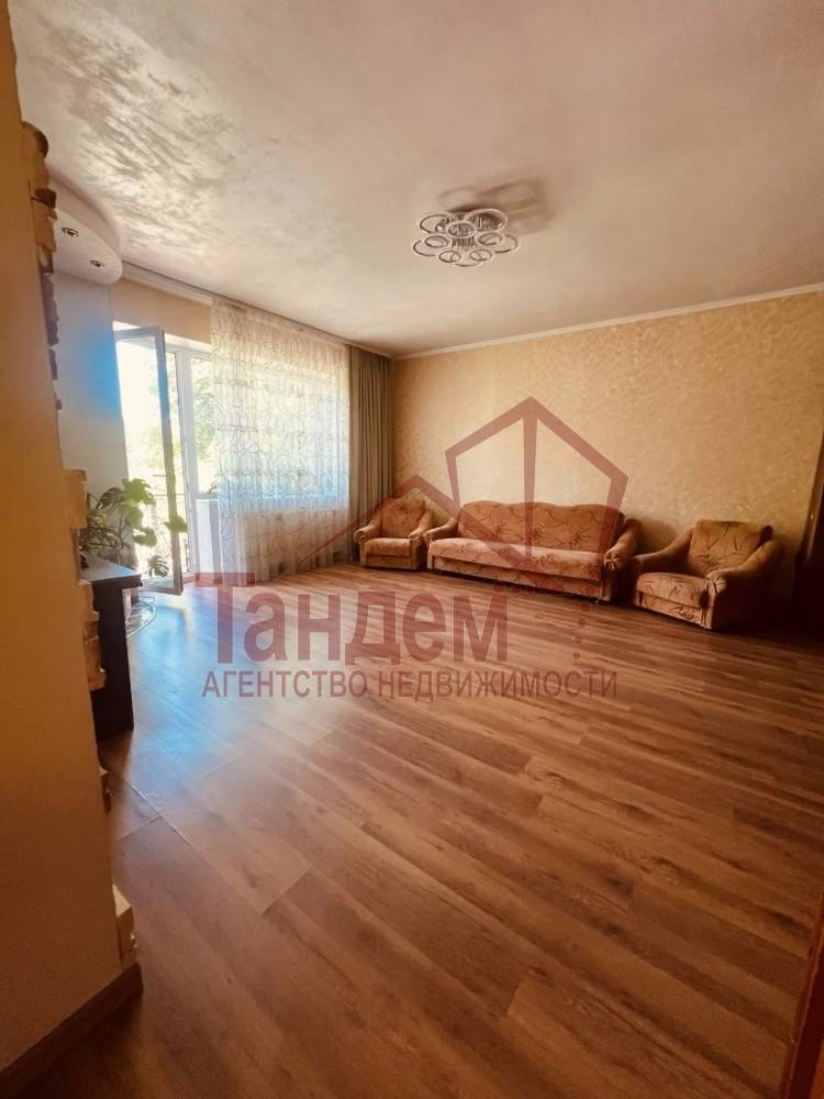 Фото Дом 290м2  10 сот земли п. Фабричное - Объект №442