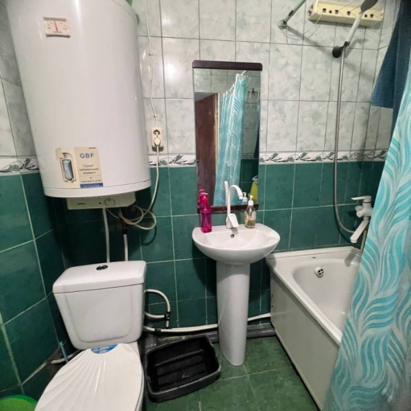 Фото Продам 2 комнатную квартиру кВ Волкова