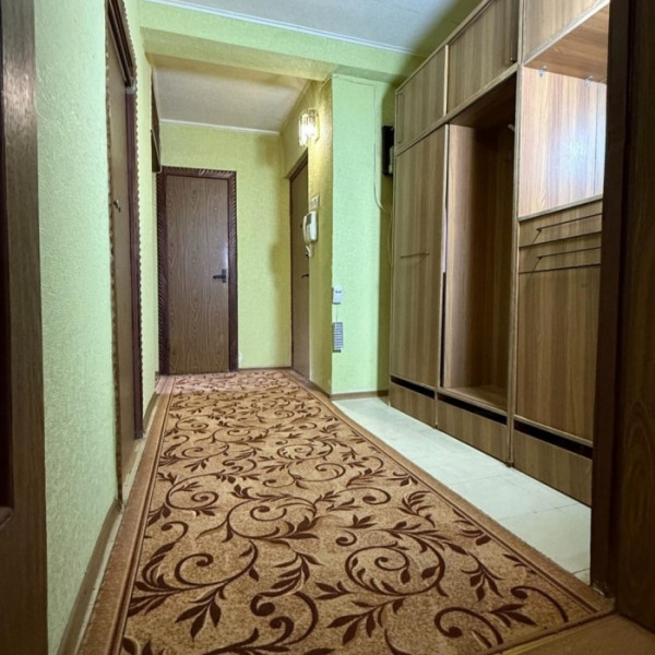 Фото Продам 3-х комн квартиру с АО в г. Луганск ул Суходольская
