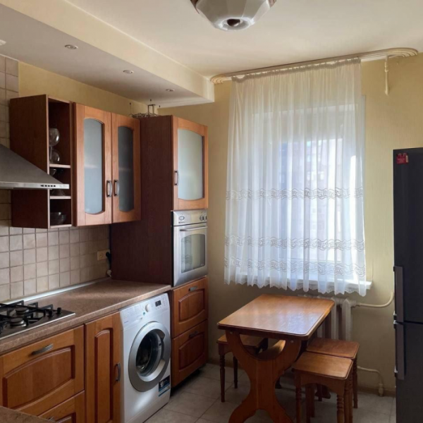 Фото Продам 4к на кВ. Мирный