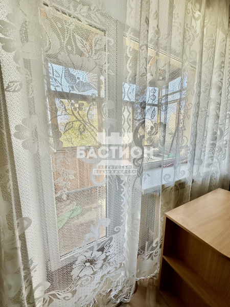 Фото 2-комнатная квартира, кв.50-летия Октября 9, ID:1917606