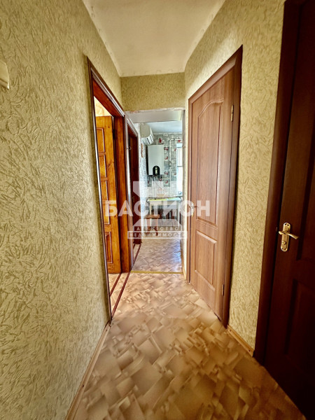 Фото 2-комнатная квартира, кв.50-летия Октября 9, ID:1917606