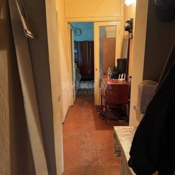 Фото Продам 2-х комн квартиру в г. Луганск ул. Суходольская