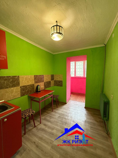 Фото Двухкомнатная квартира на кв. Ленинского Комсомола