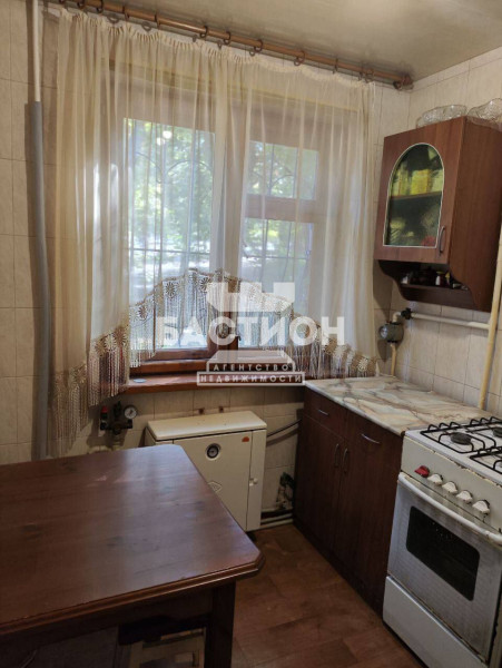 2-комнатная квартира, квартал Солнечный 26, ID: 1917230
