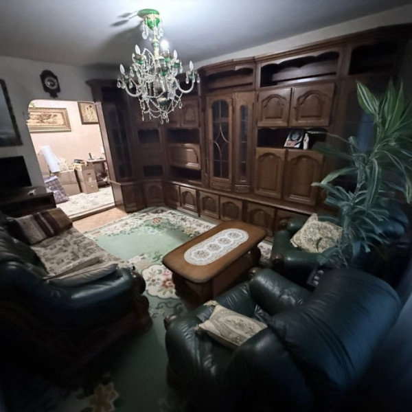 Фото Продам 3-х комн квартиру в городе Луганск квартал Пролетариата Донбасса