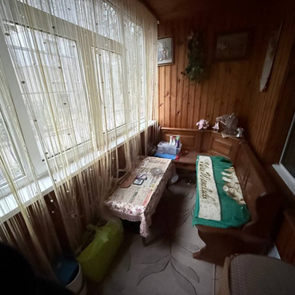 Фото Продам 3-х комн квартиру в городе Луганск квартал Пролетариата Донбасса