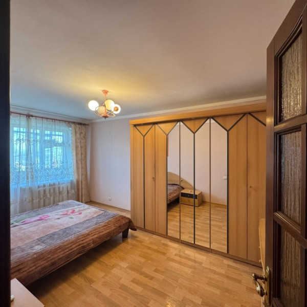 Фото Продам 3-х комн квартиру в городе Луганск квартал Ватутина