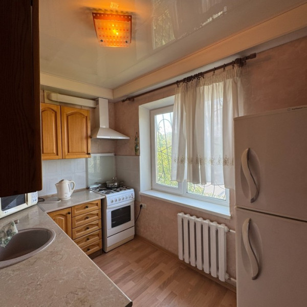 Фото Продам 3-х комн квартиру в городе Луганск квартал Ватутина