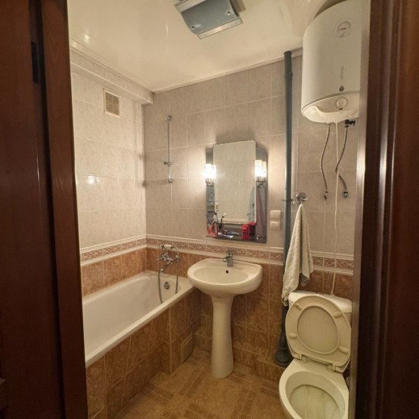 Фото Продам 3-х комн квартиру в городе Луганск квартал Ватутина