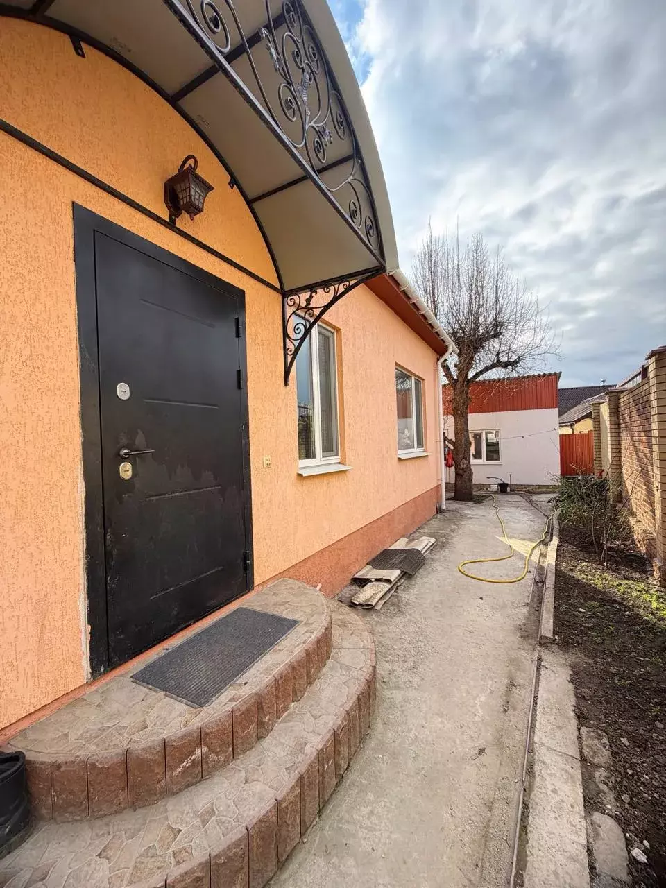 Фото Дом ул. Профессиональная