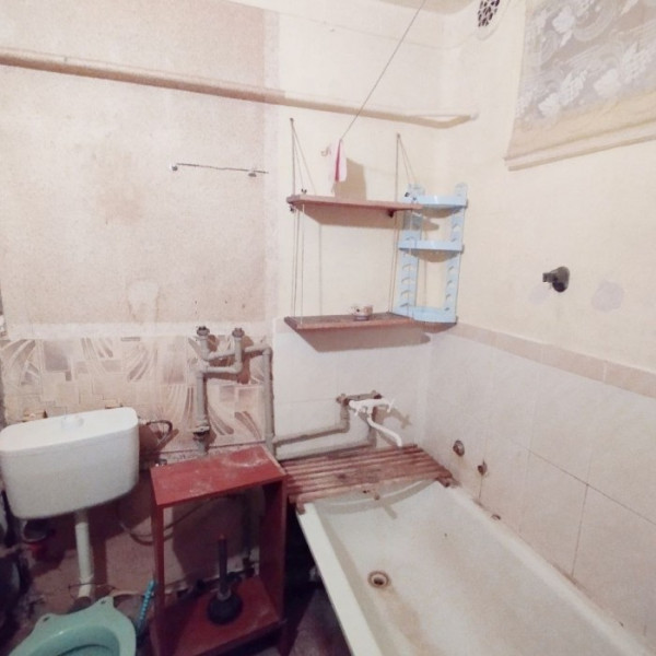 Фото Продам 1- ю квартиру на кв. Солнечном