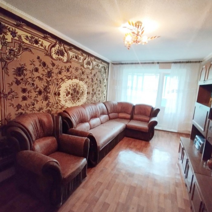 Фото Продам 2- х комнатную квартиру на кв. 50 лет Октября.