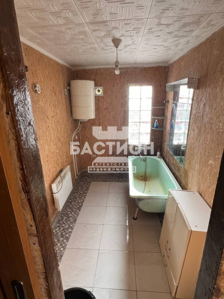 Фото Дом, Россия Муниципальный округ Станично Луганский, улица Островского ID:1917155