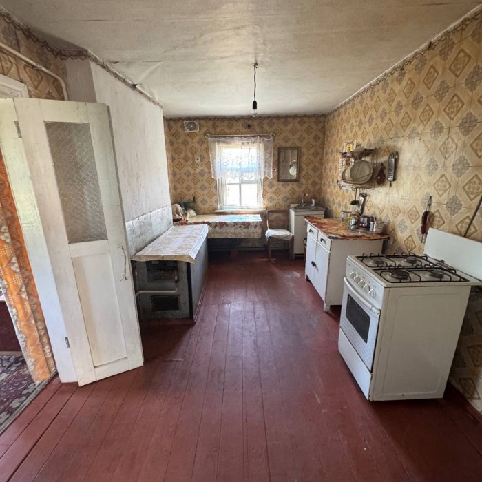 Фото Продается дом с флигелем в с. Валуйское Станично-Луганский р-н