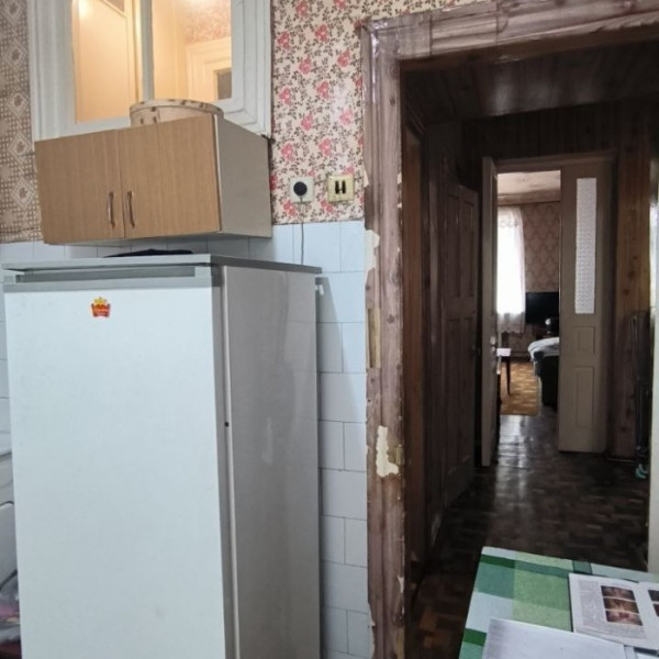 Фото Продам 2-х комн квартиру в Центре города Луганск район Динамо